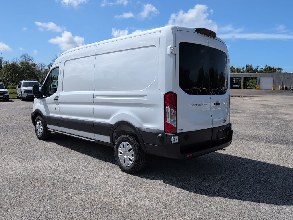 2025 Ford Transit photo 4