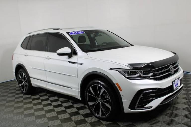 2024 Volkswagen Tiguan SEL R-Line