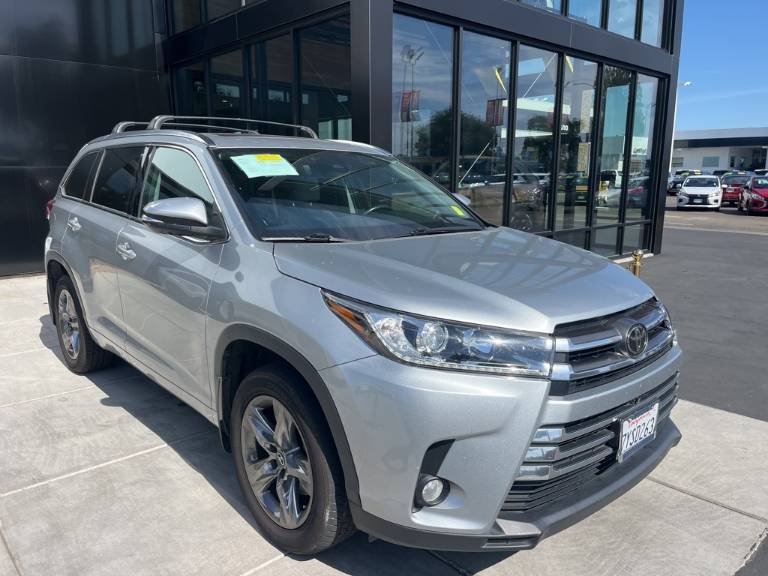 2017 Toyota Highlander Limited Platinum