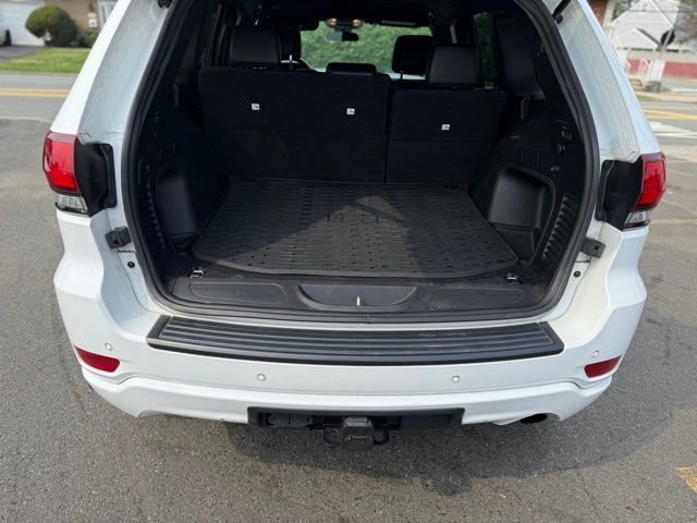 2021 Jeep Grand Cherokee Laredo X photo 9