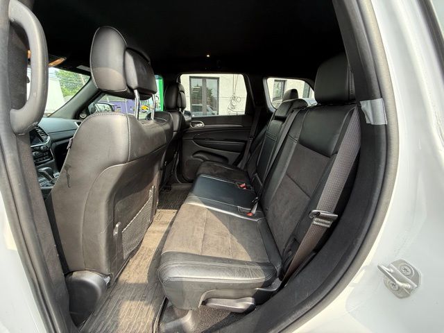 2021 Jeep Grand Cherokee Laredo X photo 19