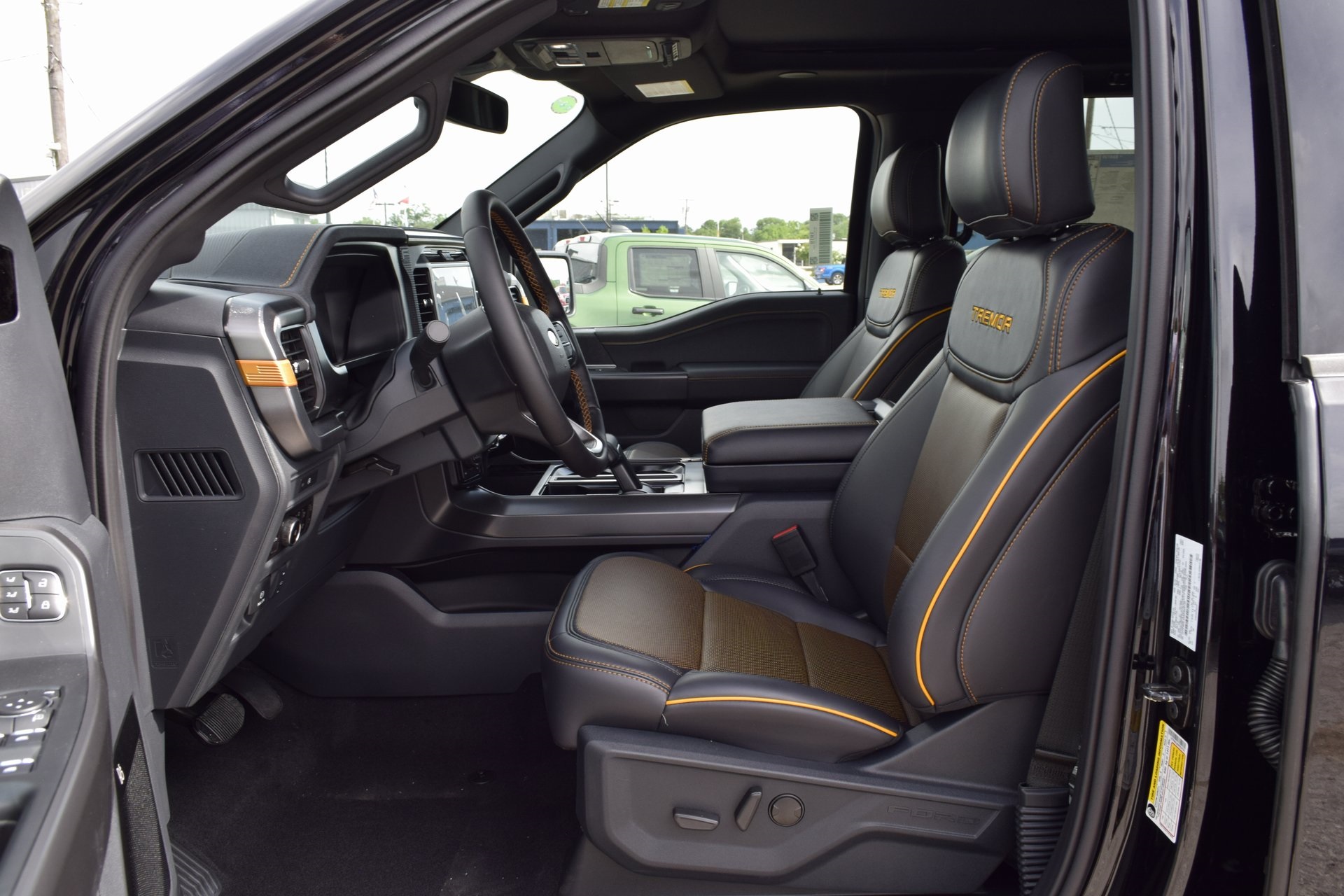 2025 Ford F-150 Tremor photo 14