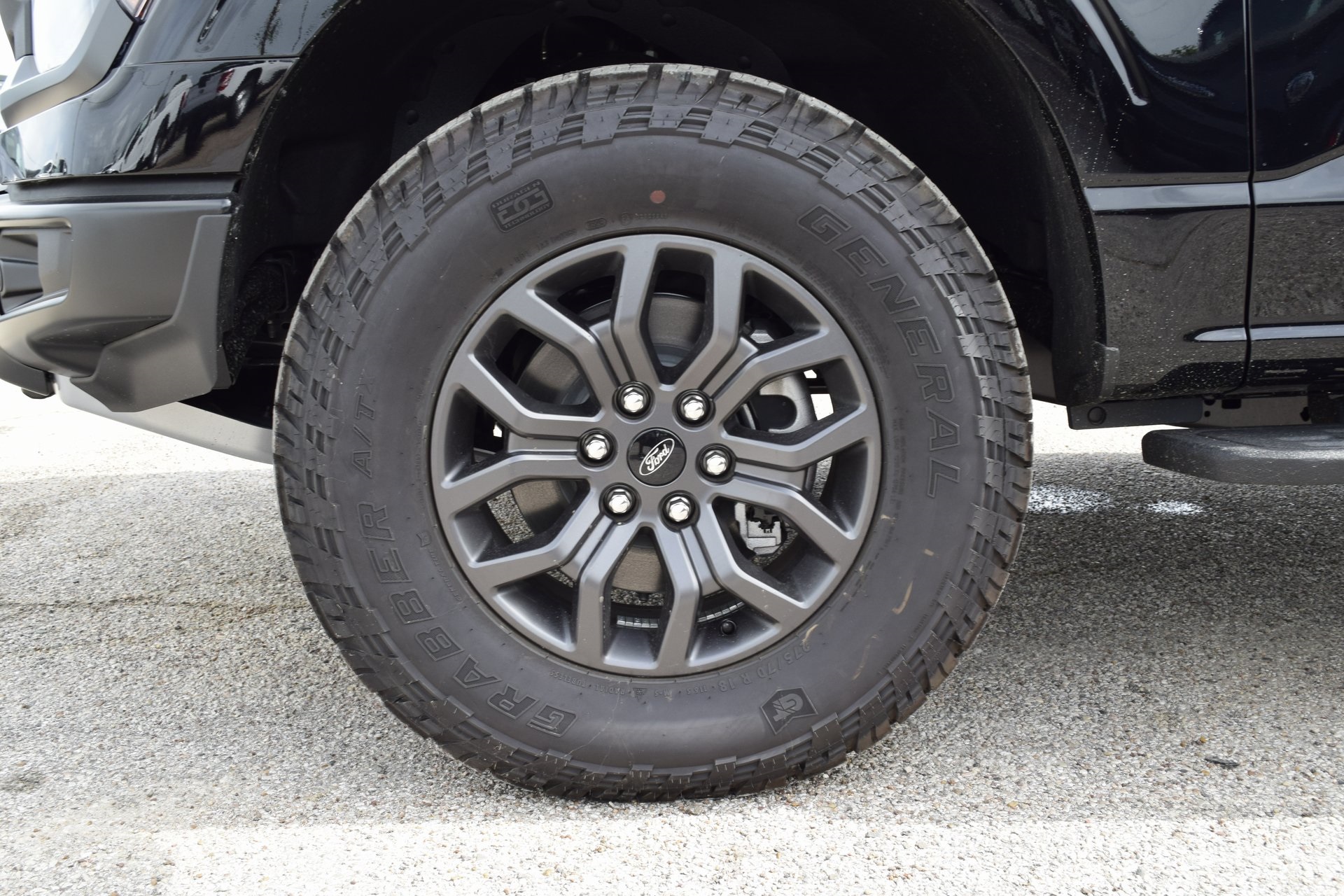 2025 Ford F-150 Tremor photo 21