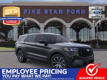 2025 Ford Explorer ST-Line