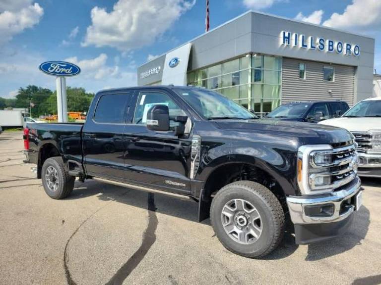 2025 Ford Super Duty F-350 SRW LARIAT