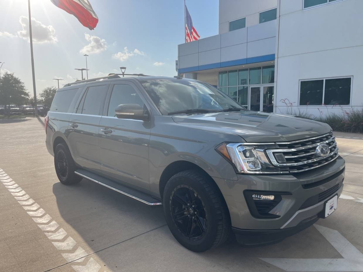 Used 2019 Ford Expedition XLT with VIN 1FMJK1HT0KEA11908 for sale in Carrollton, TX