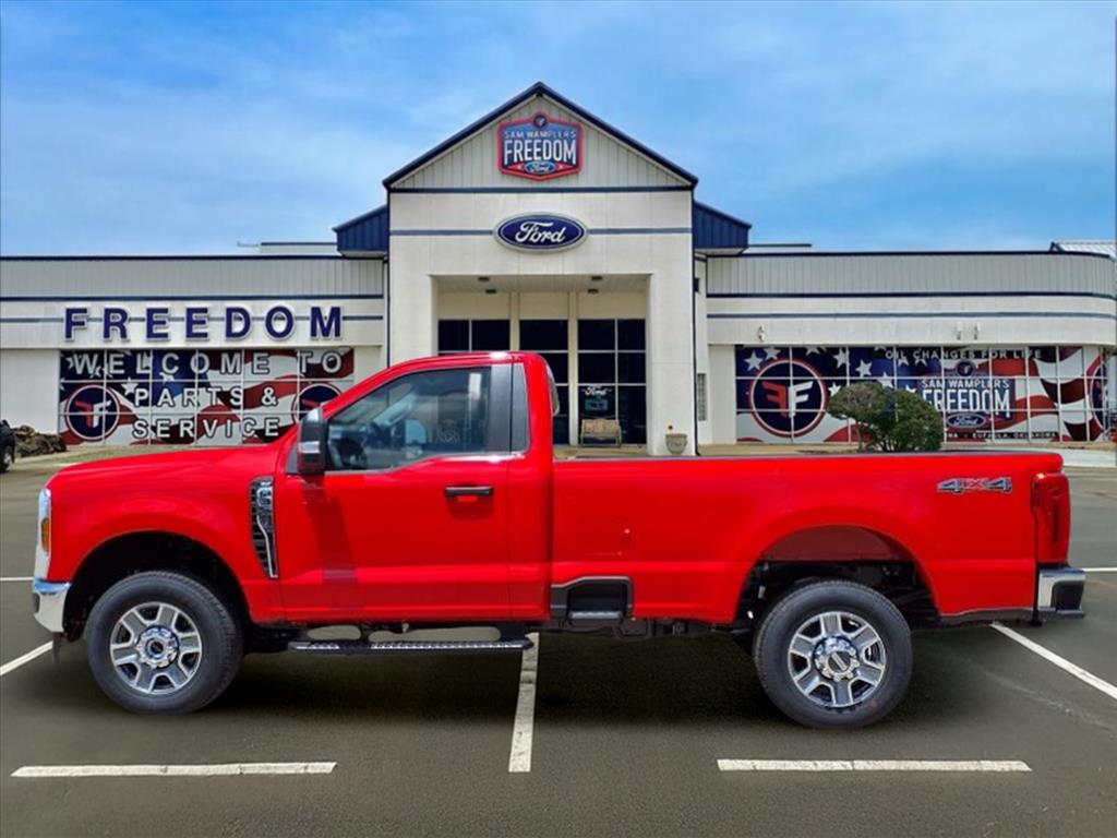 2025 Ford F-350 photo 4