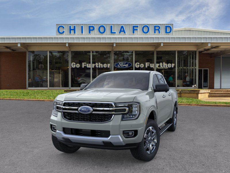 2024 Ford Ranger XLT photo 2