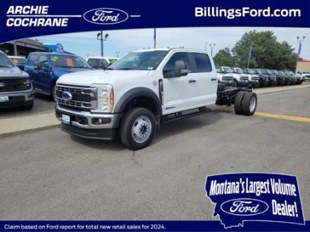 2025 Ford Super Duty F-550 DRW CREW CHAS Cab DRW/203