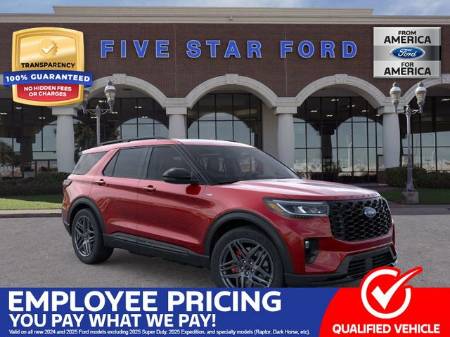 2025 Ford Explorer ST-Line