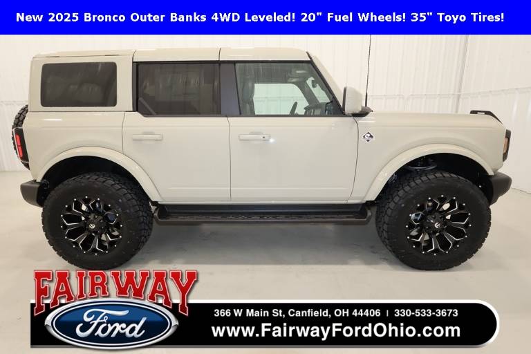 2025 Ford Bronco Outer Banks
