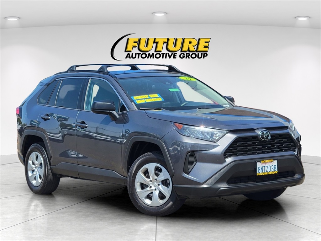 2020 Toyota RAV4 LE