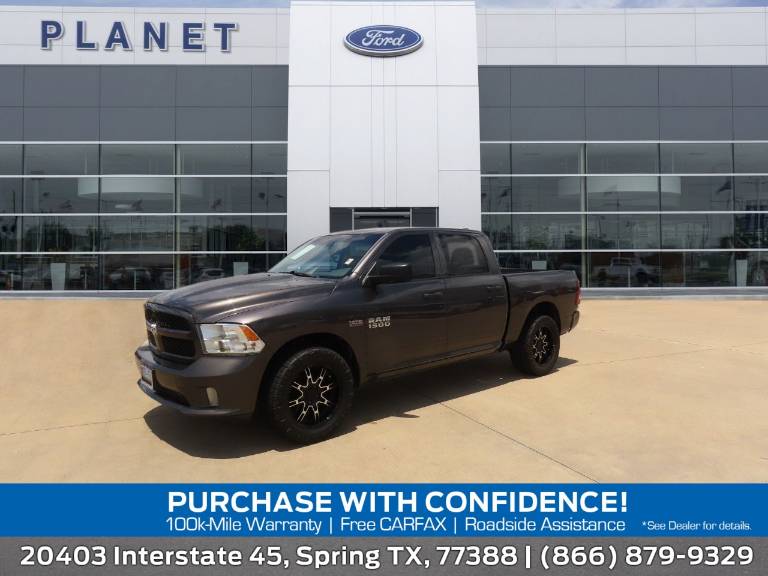 2014 RAM 1500 2WD Crew Cab 140.5 Express