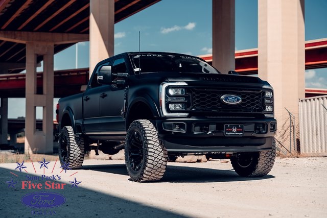 New 2025 Ford F-250SD Black Widow