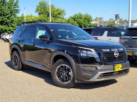 2025 Nissan Pathfinder Rock Creek