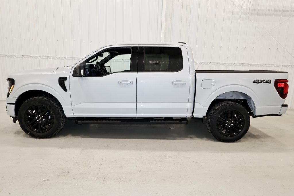 2025 Ford F-150 XLT photo 5