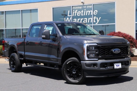 2025 Ford Super Duty F-350 SRW XL