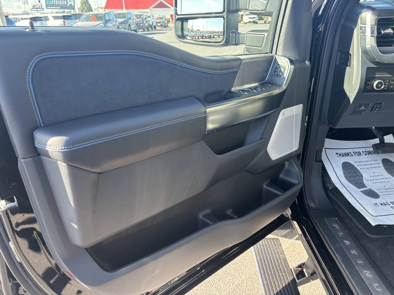 2025 Ford F-250 Super Duty Platinum - Photo 10