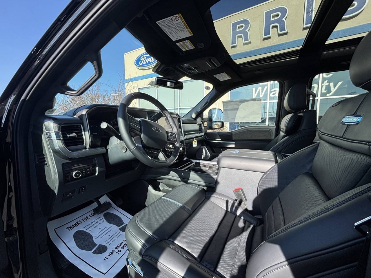 2025 Ford F-250 Super Duty Platinum - Photo 11
