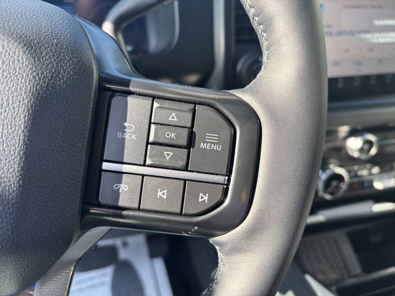 2025 Ford F-250 Super Duty Platinum - Photo 15