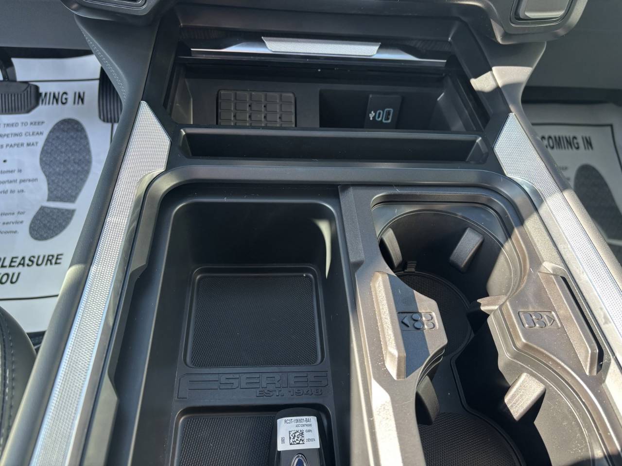 2025 Ford F-250 Super Duty Platinum - Photo 38