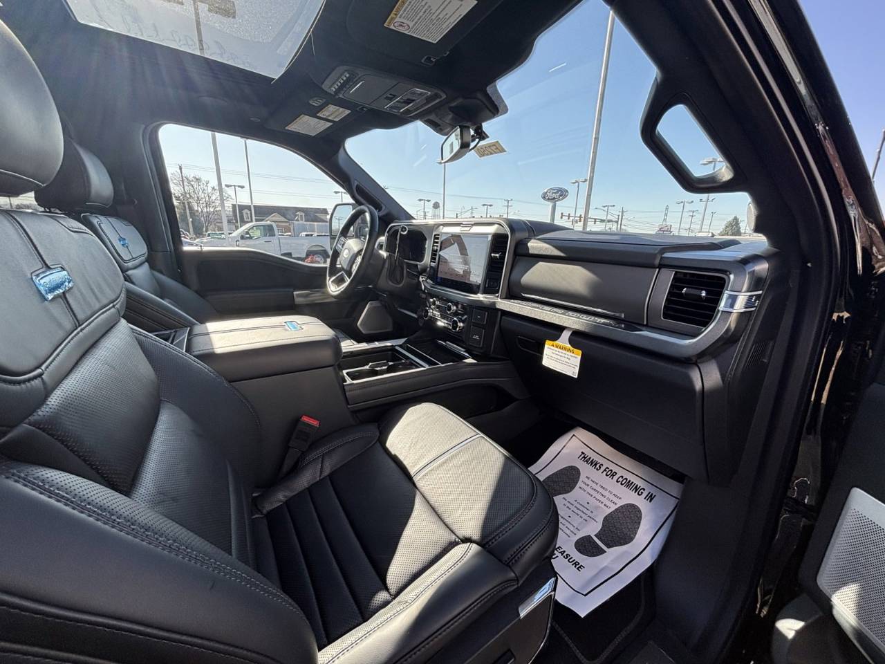 2025 Ford F-250 Super Duty Platinum - Photo 50