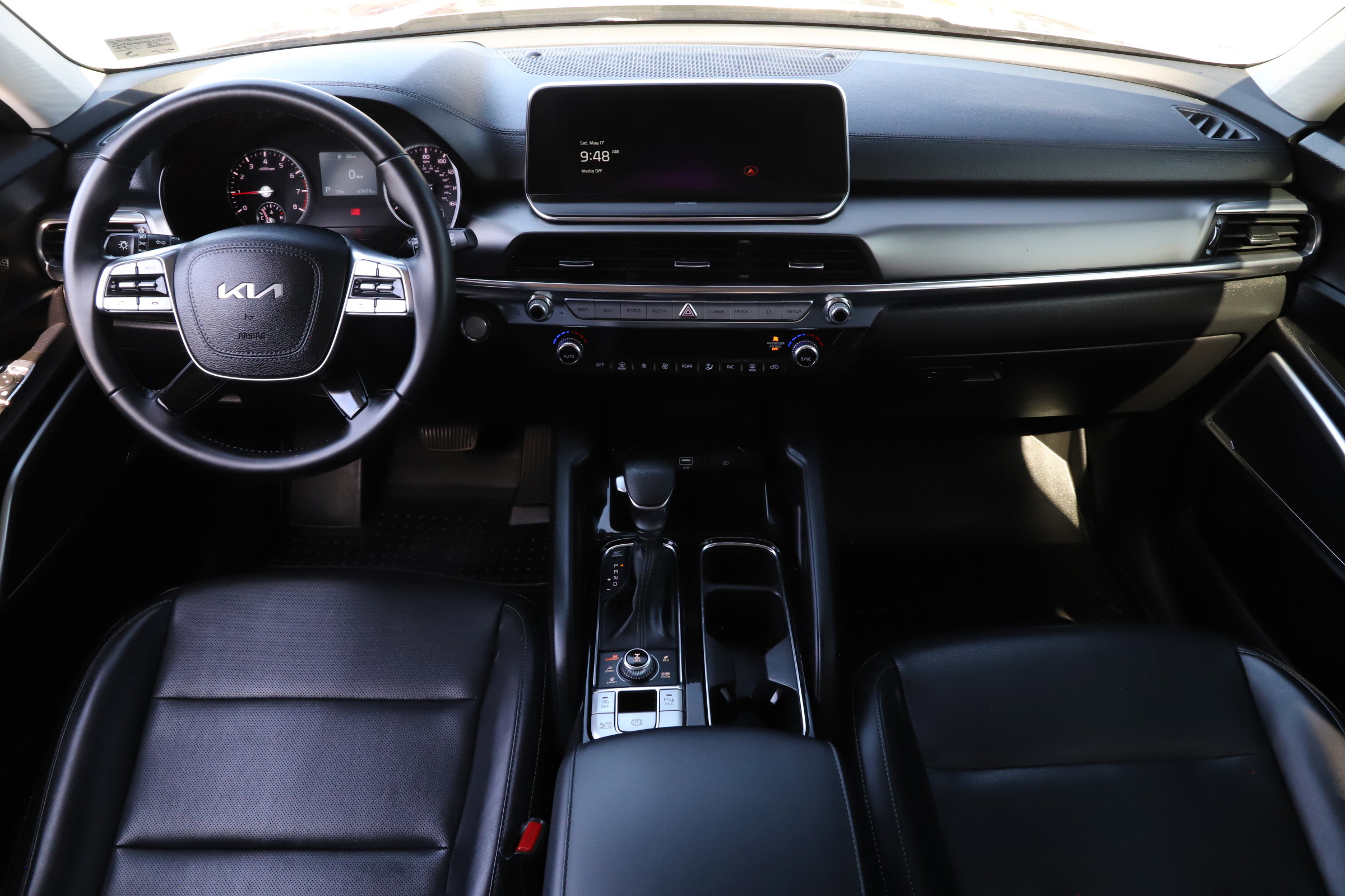 2022 Kia Telluride LX photo 20
