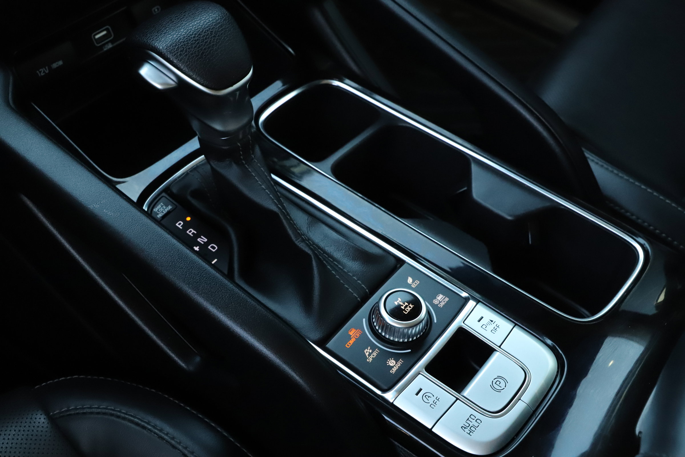 2022 Kia Telluride LX photo 27