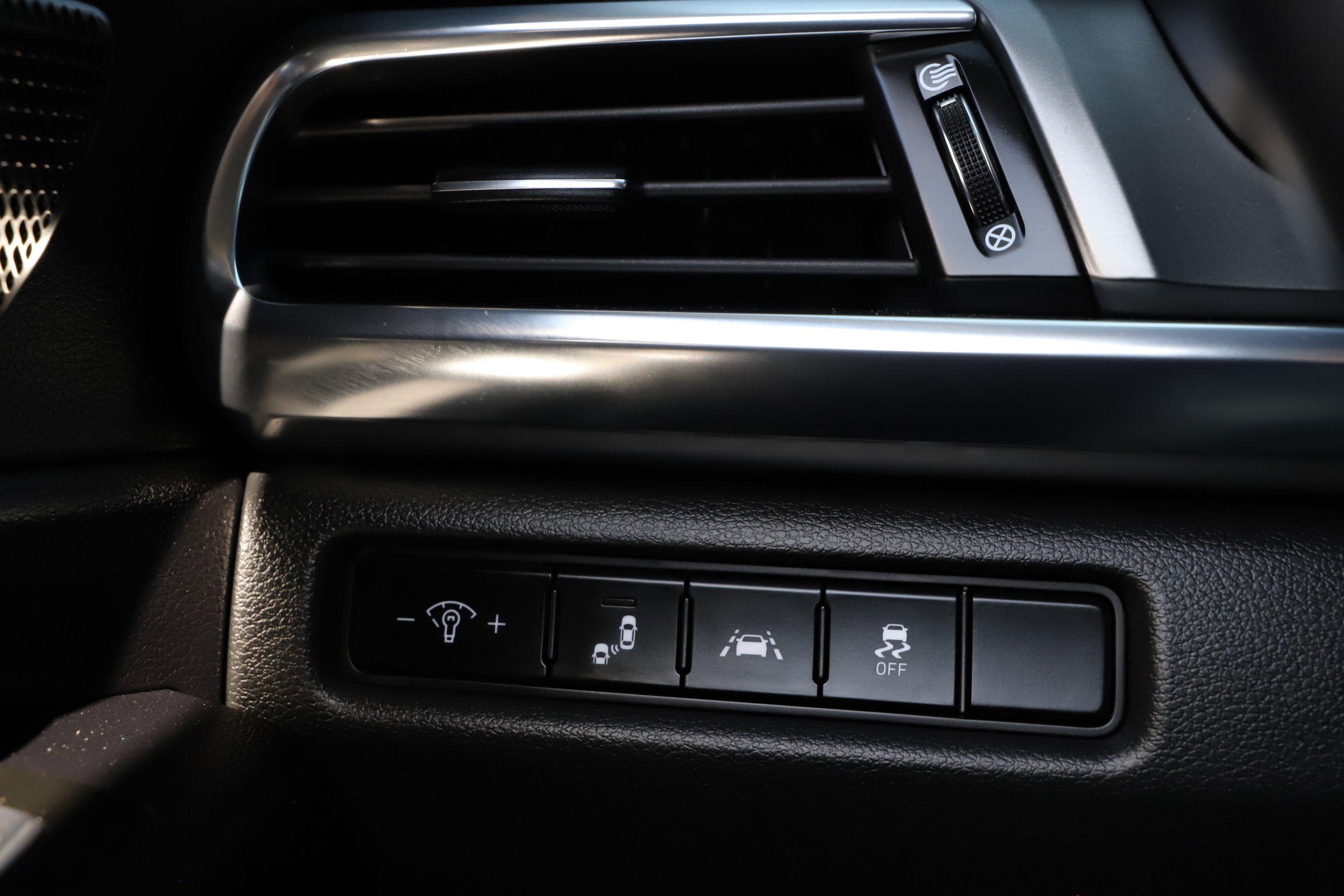 2022 Kia Telluride LX photo 34