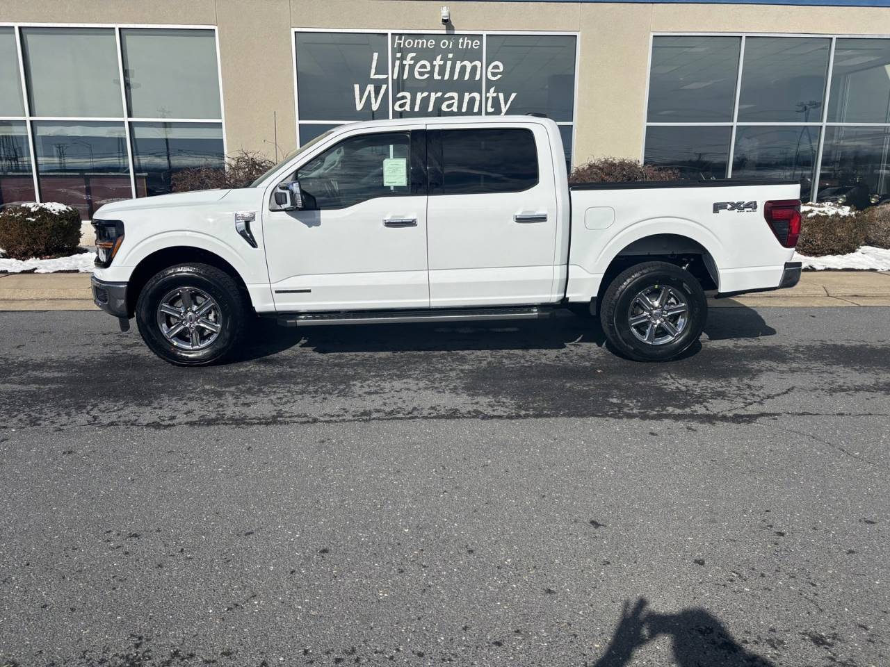 2025 Ford F-150 XLT's photo