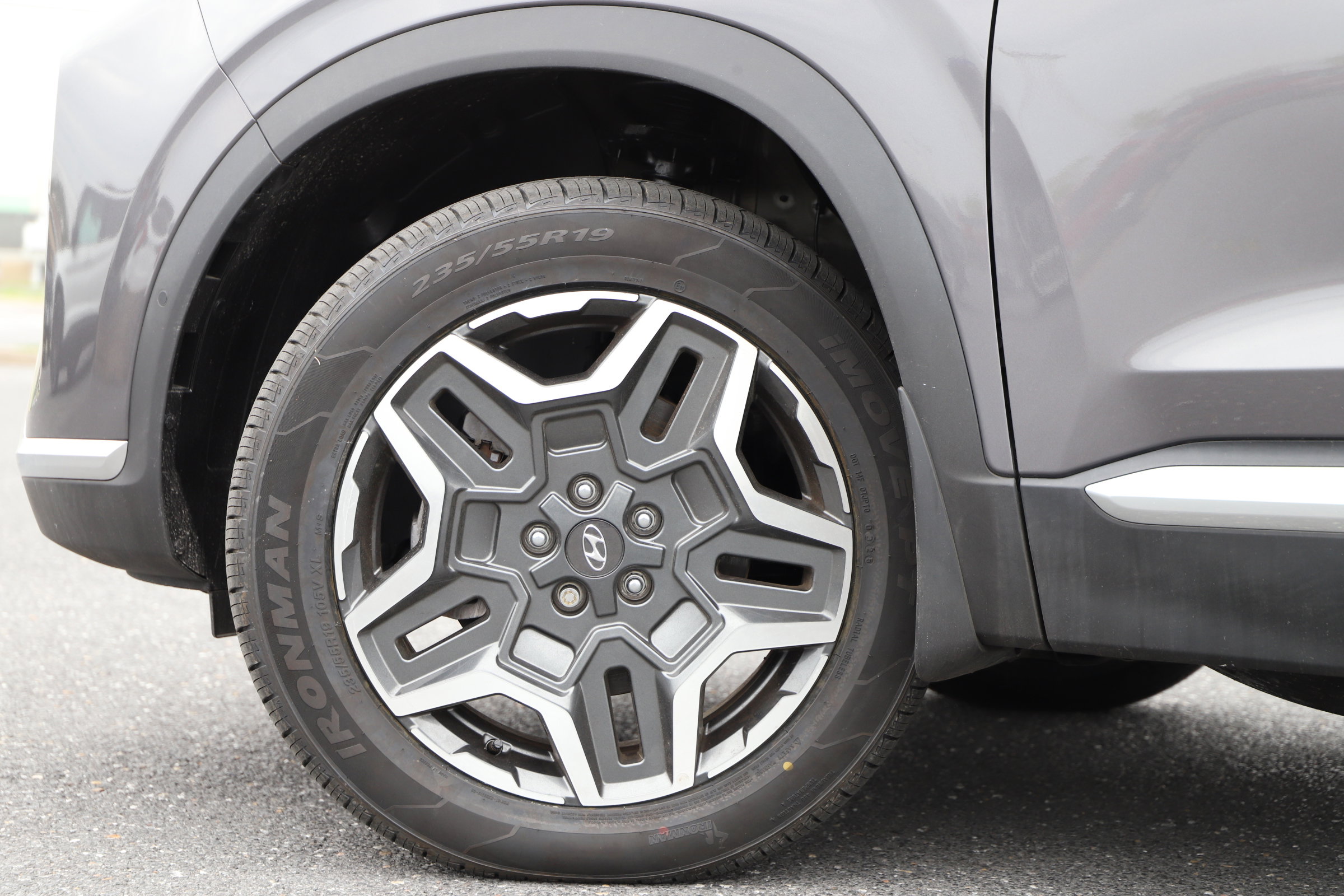 2022 Hyundai Santa Fe Limited photo 3