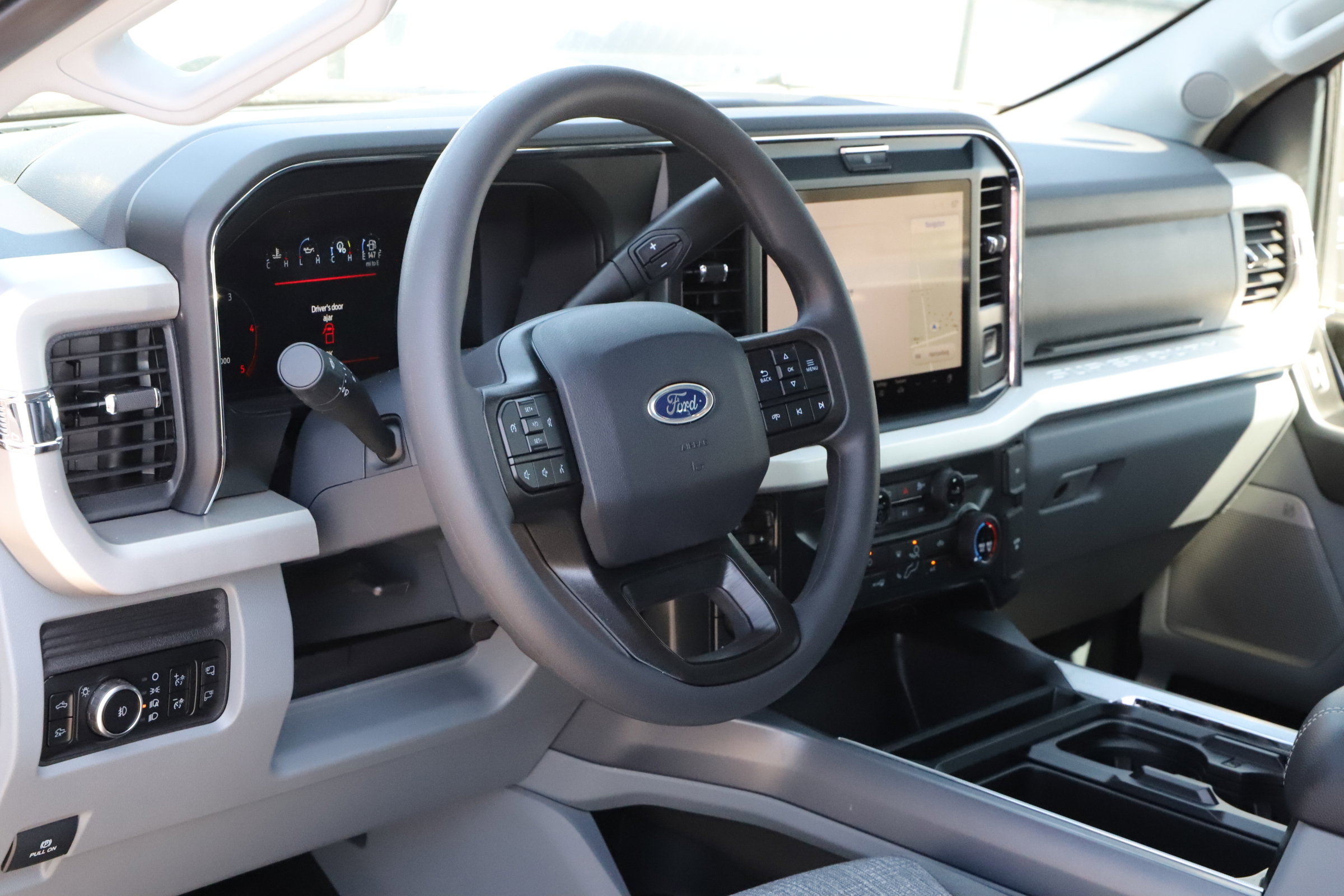 2025 Ford F-250 XLT photo 16