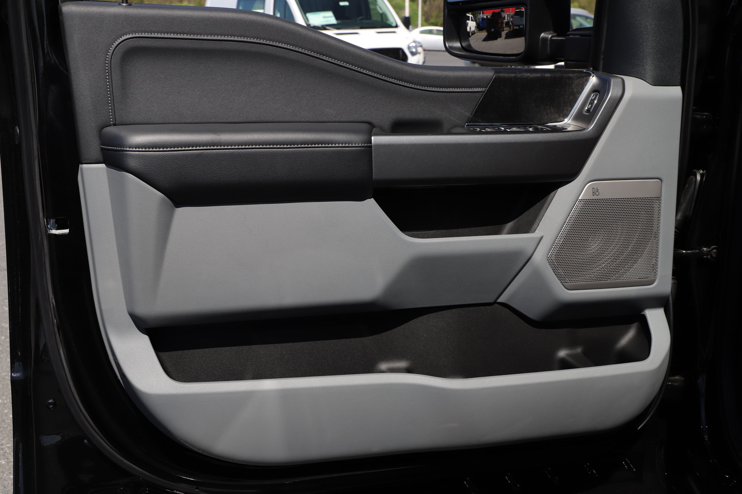 2025 Ford F-250 XLT photo 20