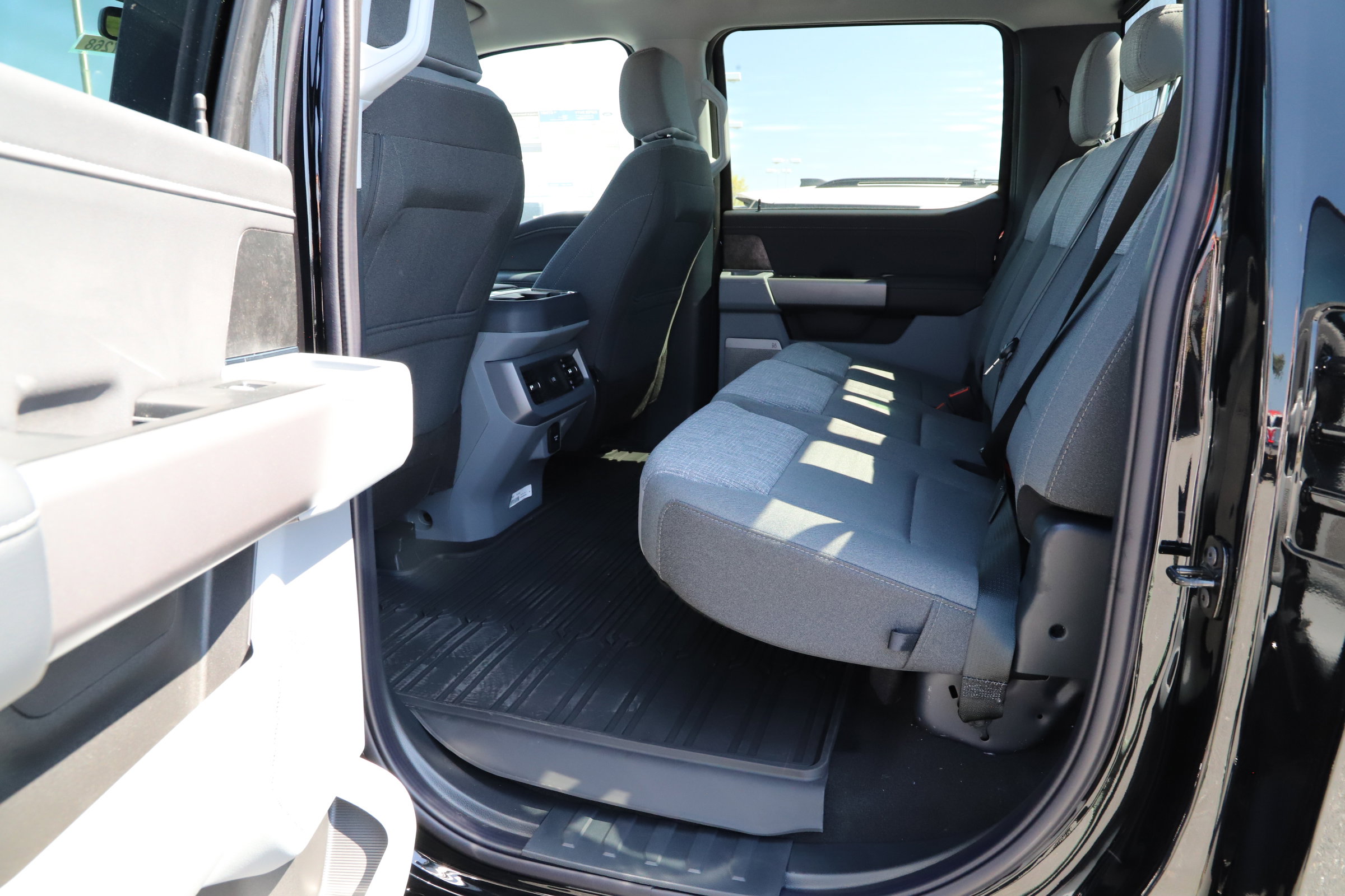 2025 Ford F-250 XLT photo 23
