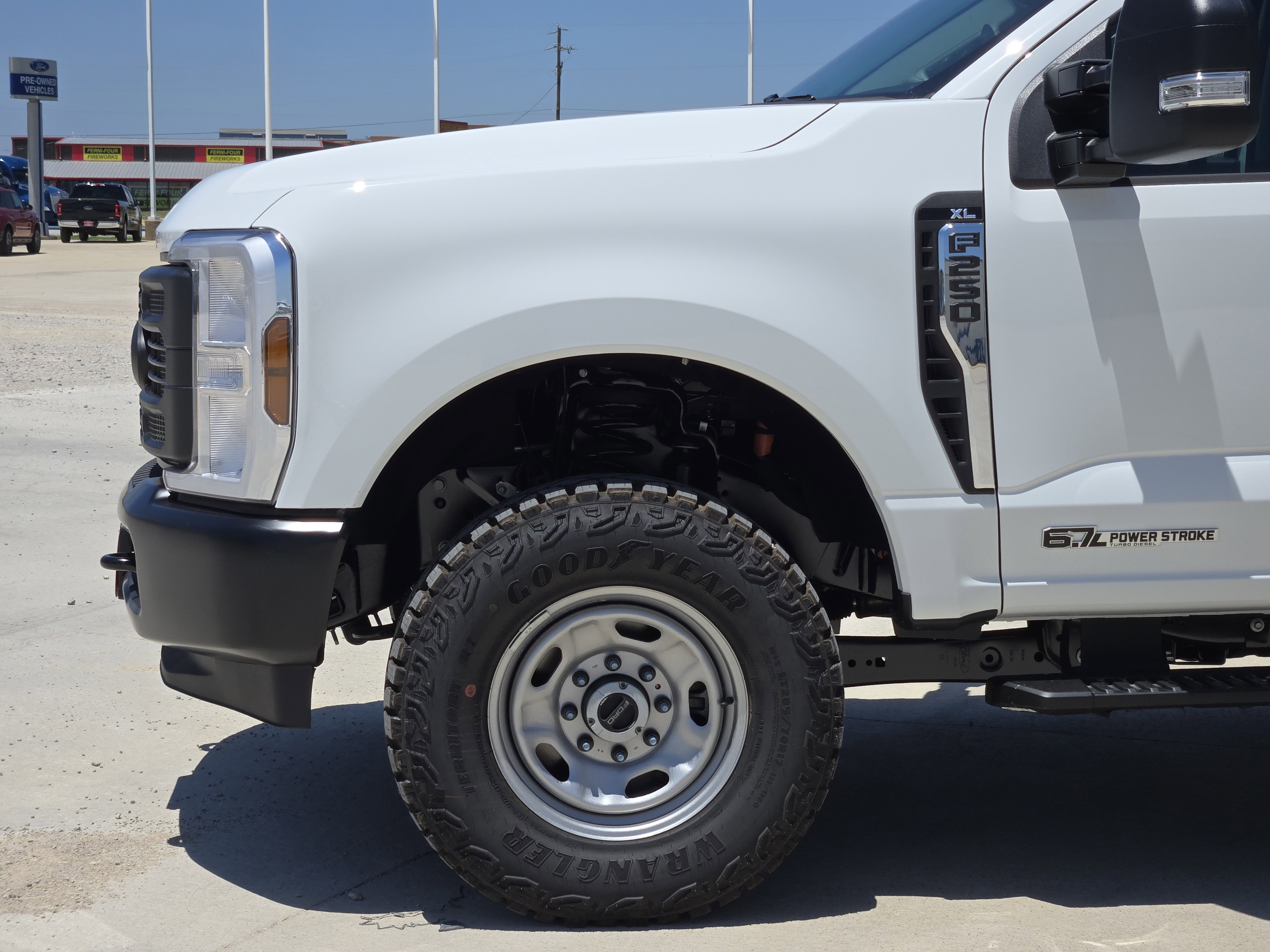 2025 Ford F-250 XL photo 2