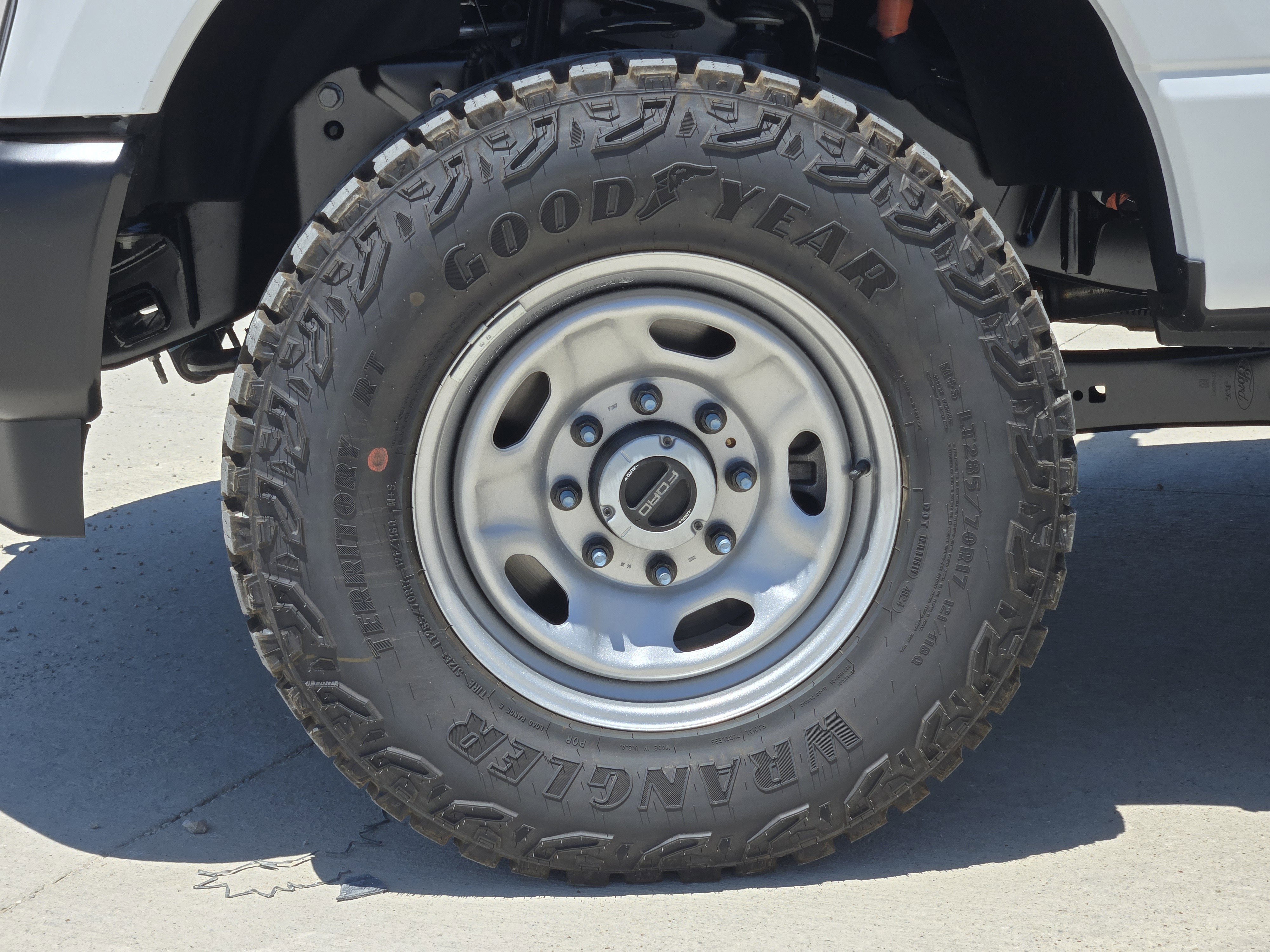 2025 Ford F-250 XL photo 5
