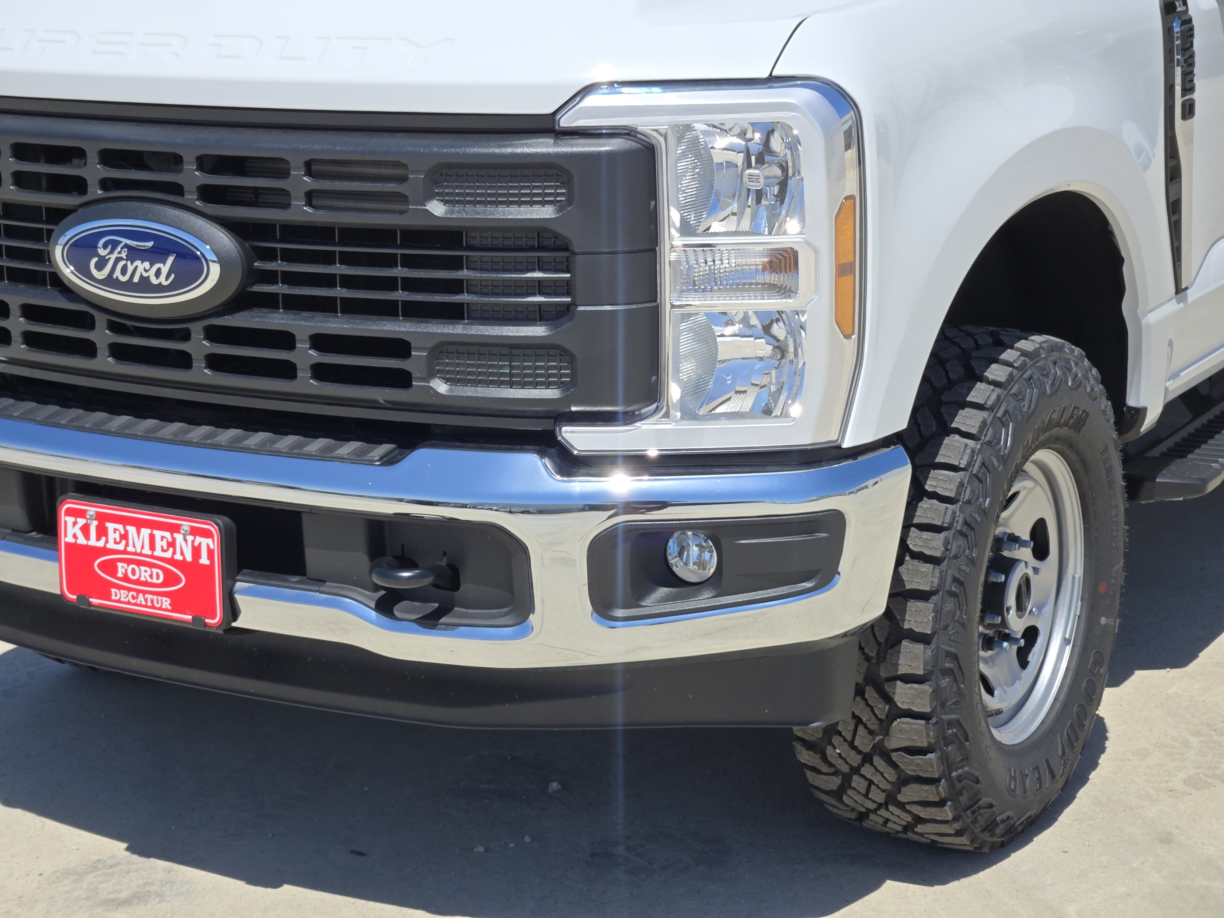 2025 Ford F-350 XL photo 3