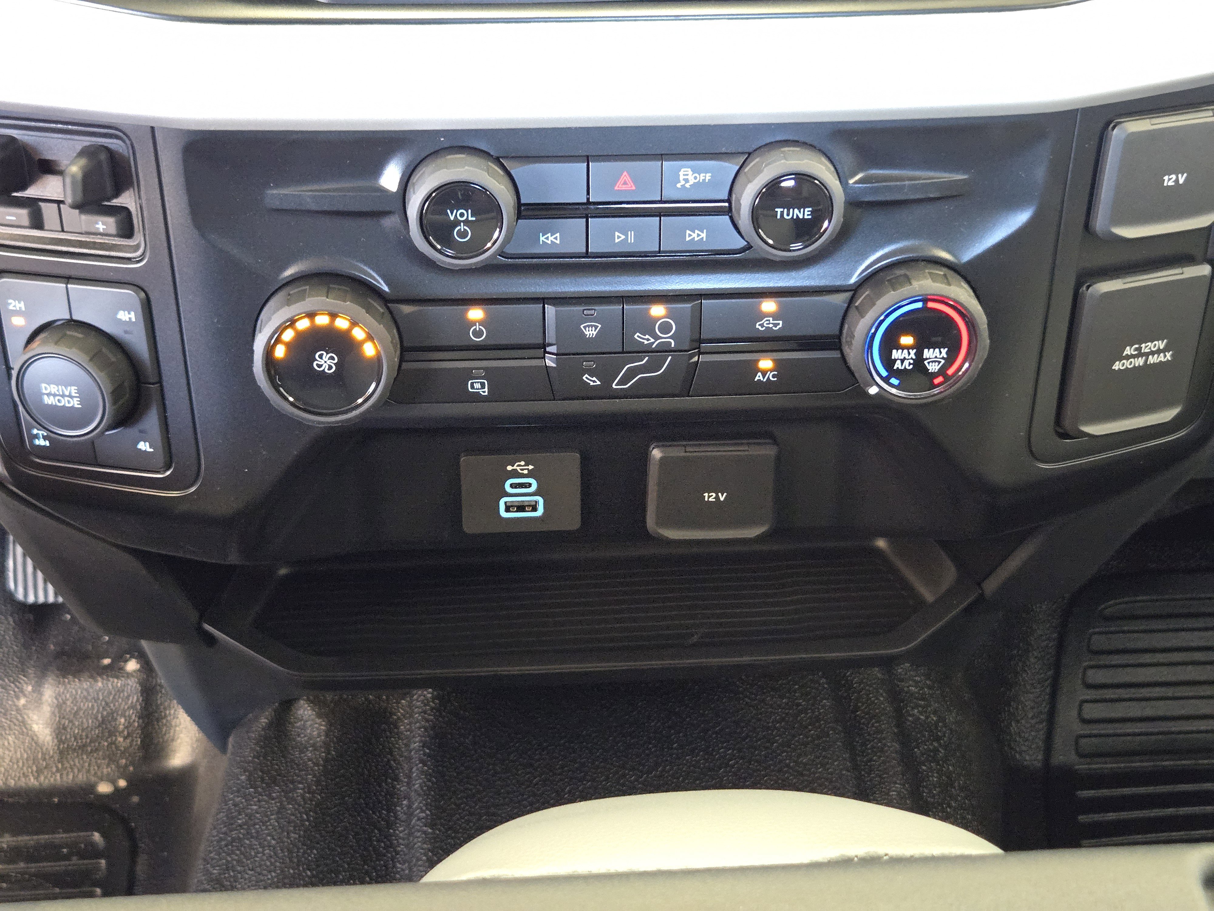 2025 Ford F-350 XL photo 11