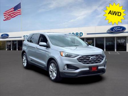 2023 Ford Edge Titanium