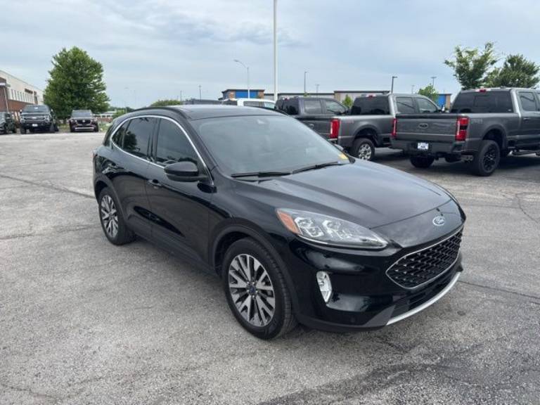 2020 Ford Escape Titanium Hybrid
