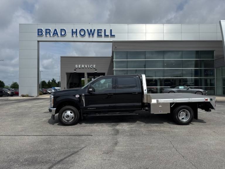 2025 Ford F-350SD LARIAT