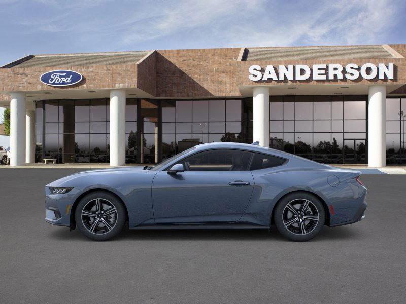2025 Ford Mustang EcoBoost photo 4