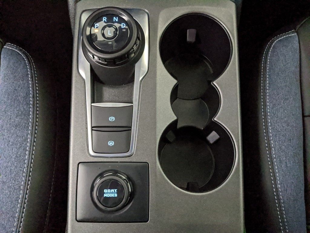 2025 Ford Bronco Sport Outer Banks photo 12