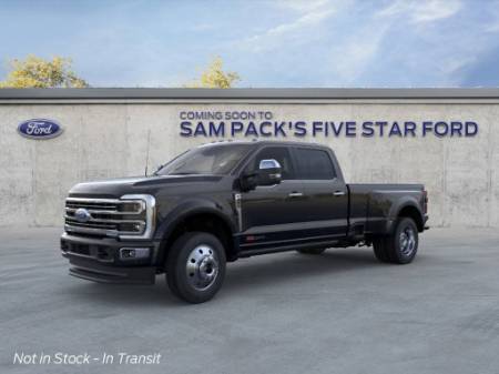 2025 Ford Super Duty F-450 DRW Platinum