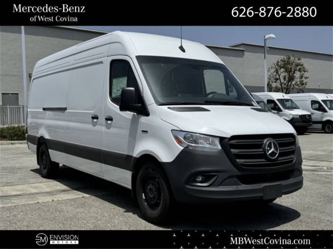 2024 Mercedes-Benz Esprinter Cargo Van Cargo 170 WB