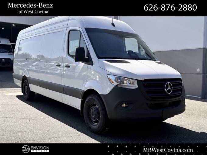 2025 Mercedes-Benz Sprinter Cargo Van Cargo 170 WB