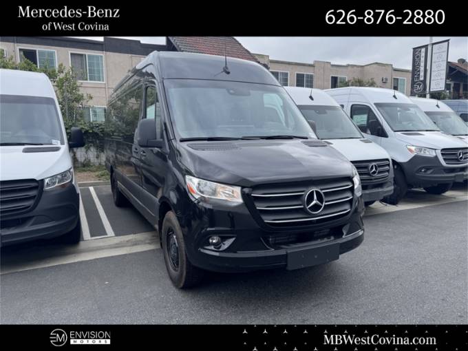 2024 Mercedes-Benz Sprinter Cargo Van Cargo 170 WB