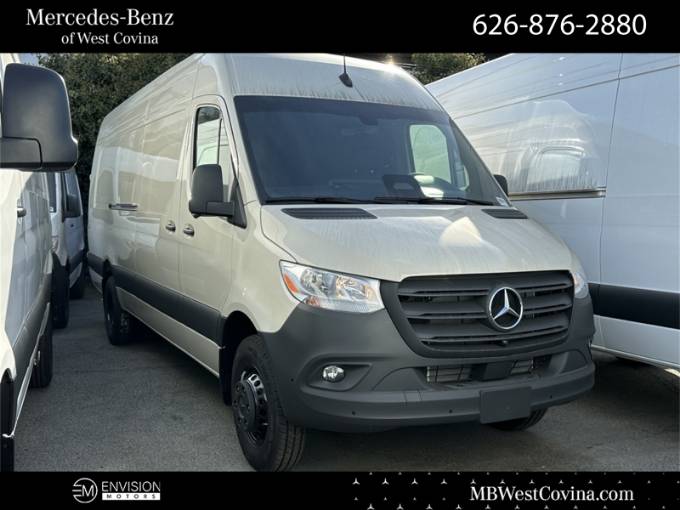 2025 Mercedes-Benz Sprinter Cargo Van Cargo 170 WB