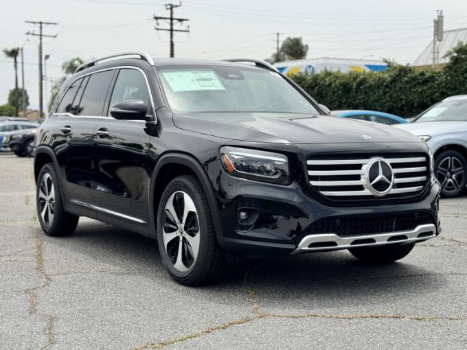 2025 Mercedes-Benz GLB GLB 250