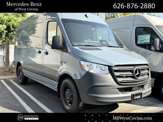 2025 Mercedes-Benz Sprinter Cargo Van Cargo 144 WB